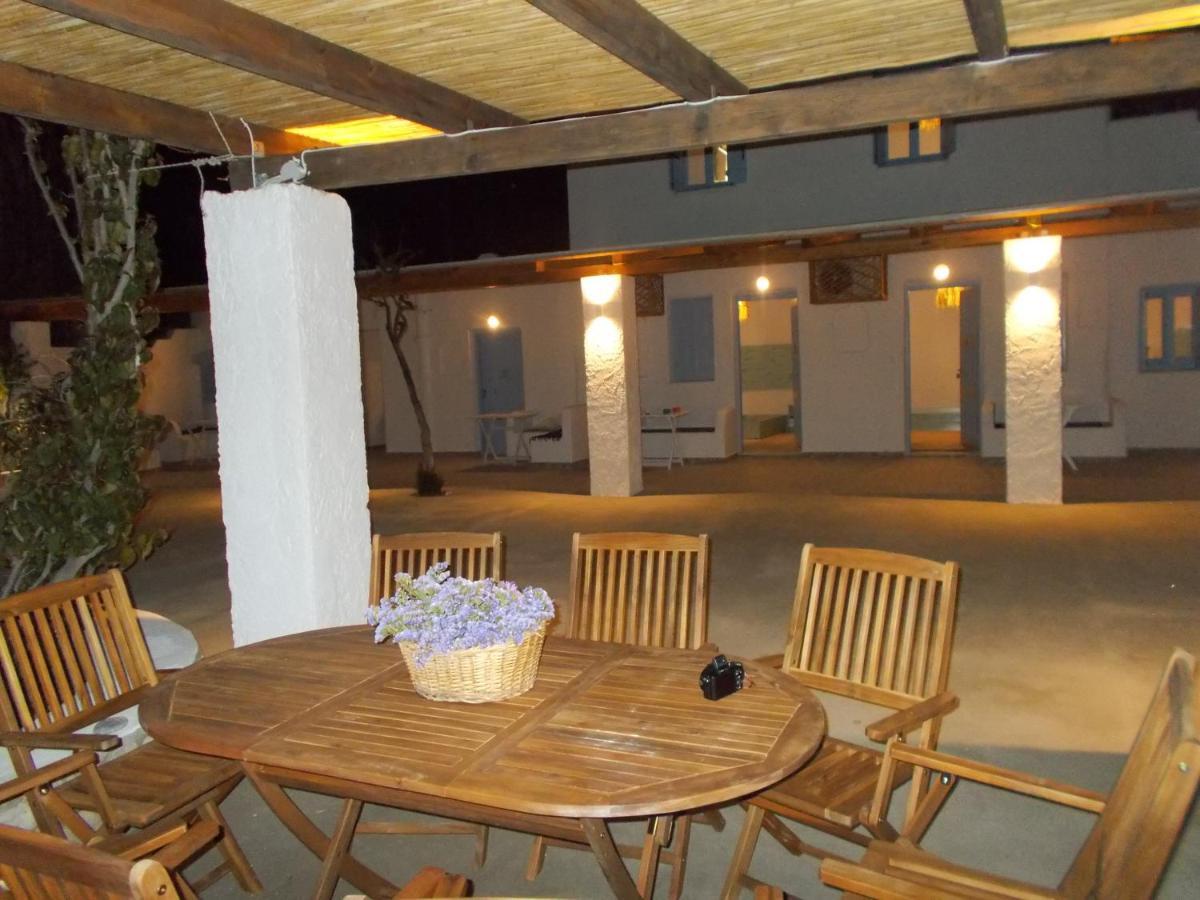 Apartamento Παραθιν Αλοσ 2 Skyros Exterior foto