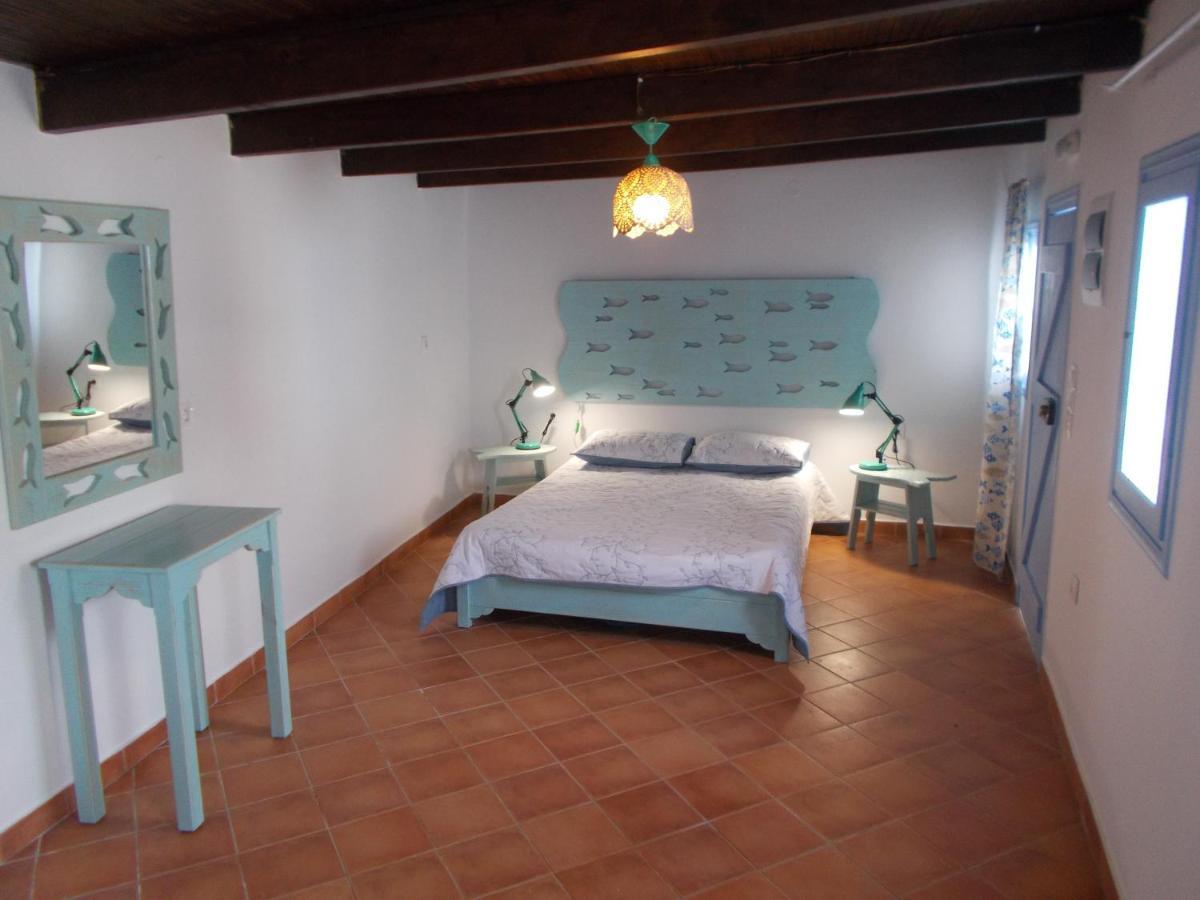 Apartamento Παραθιν Αλοσ 2 Skyros Exterior foto