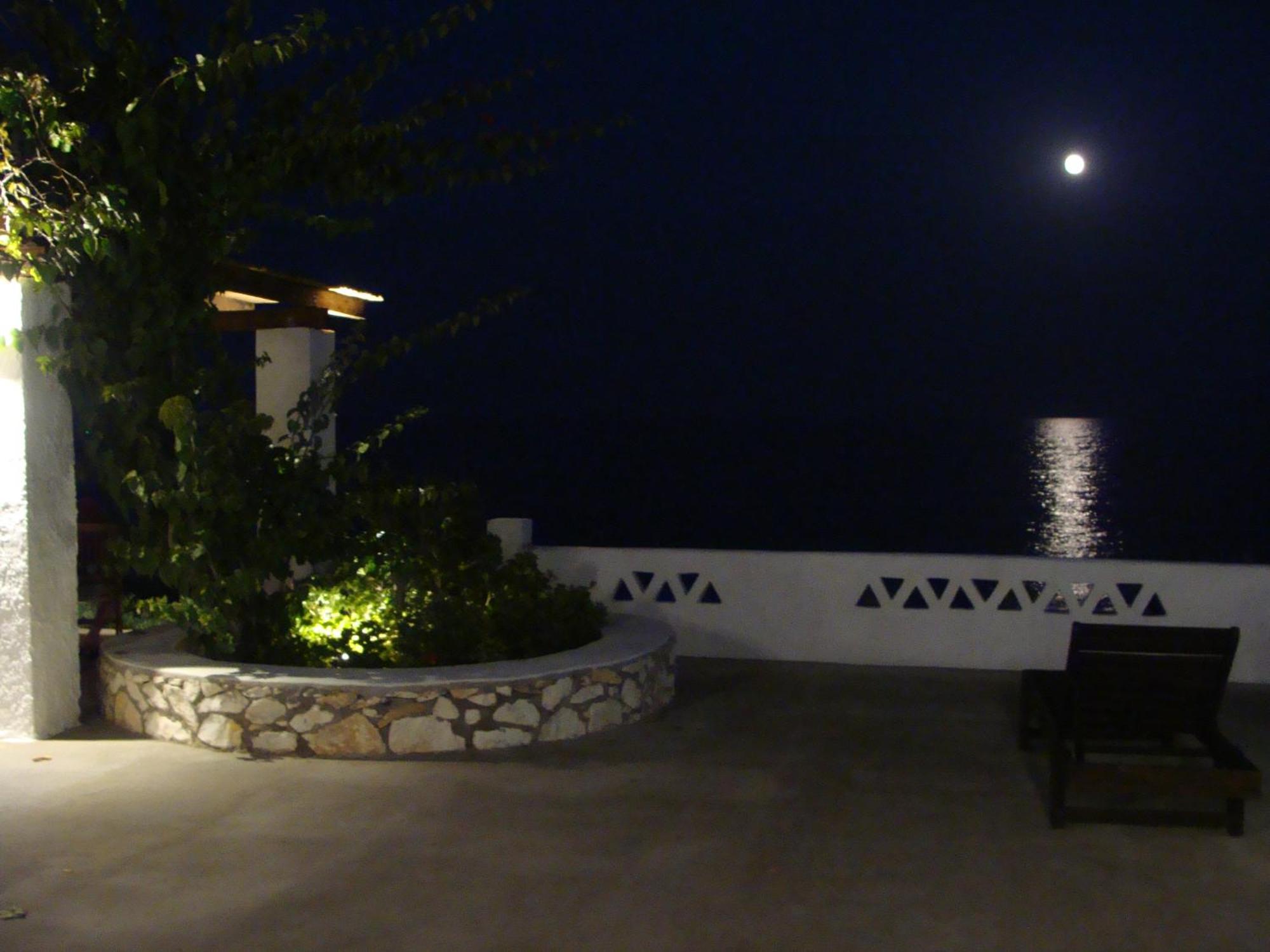 Apartamento Παραθιν Αλοσ 2 Skyros Exterior foto